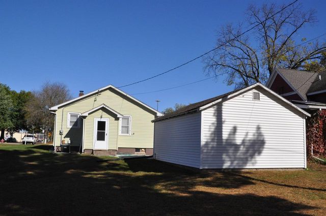 204 E Madison Street, Spring Green, WI 53588