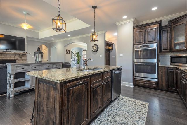 110 GREEN MEADOWS BLVD, Munford, TN 38058