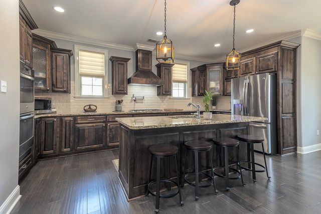 110 GREEN MEADOWS BLVD, Munford, TN 38058