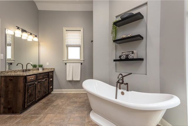 110 GREEN MEADOWS BLVD, Munford, TN 38058