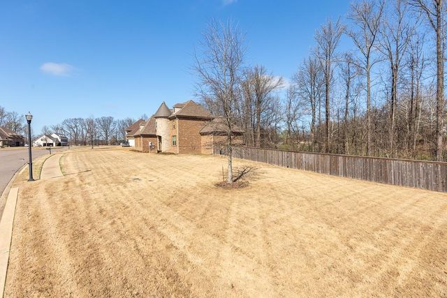 110 GREEN MEADOWS BLVD, Munford, TN 38058