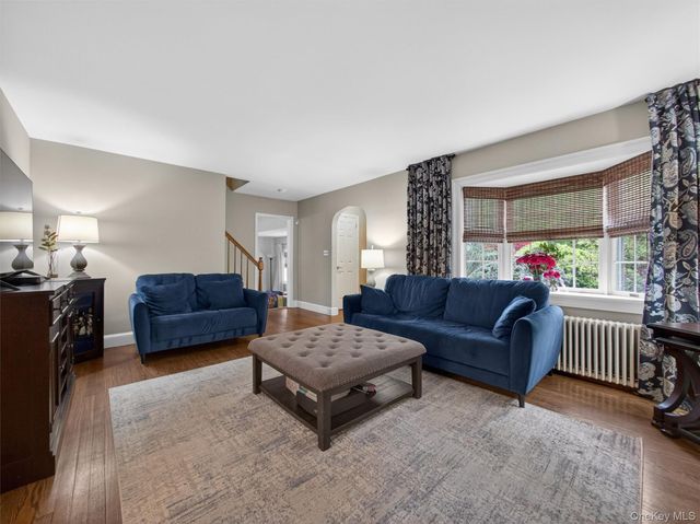 3 Hillside Avenue, Suffern, NY 10901
