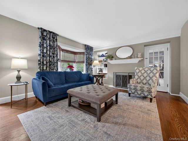 3 Hillside Avenue, Suffern, NY 10901