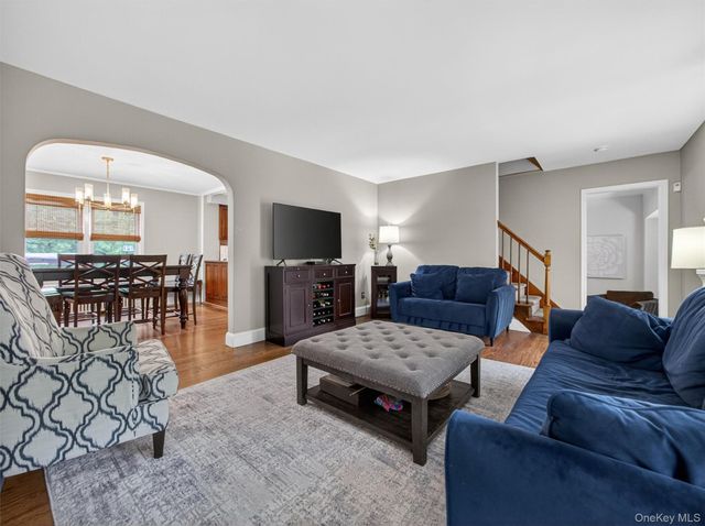 3 Hillside Avenue, Suffern, NY 10901