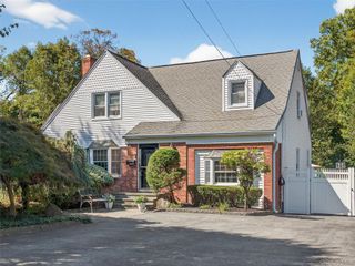 3 Hillside Avenue, Suffern, NY 10901