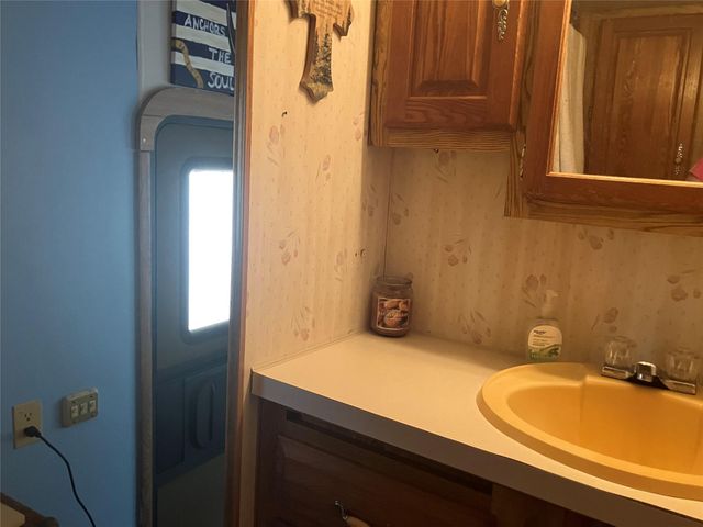 242 Elm Trail, Trinity, TX 75862