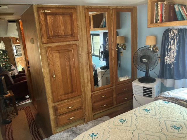 242 Elm Trail, Trinity, TX 75862