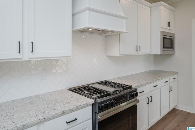 436 WISHFORD CIRCLE, Helena, AL 35080