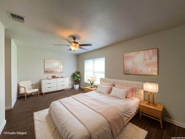 7550 Ledgebrook Drive, San Antonio, TX 78244