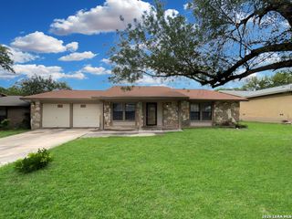 7550 Ledgebrook Drive, San Antonio, TX 78244