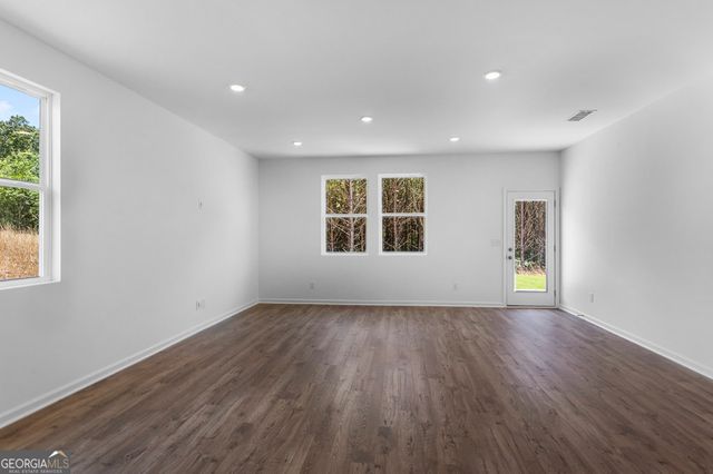 3655 Sagecrest Drive, Buford, GA 30519