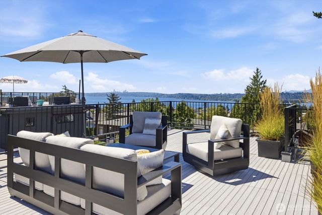 120 15th Avenue, Kirkland, WA 98033