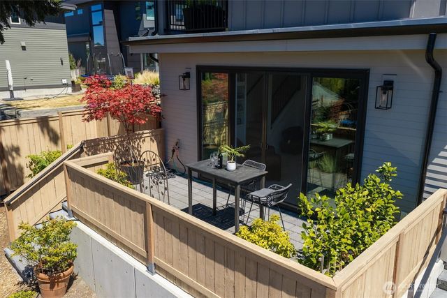 120 15th Avenue, Kirkland, WA 98033