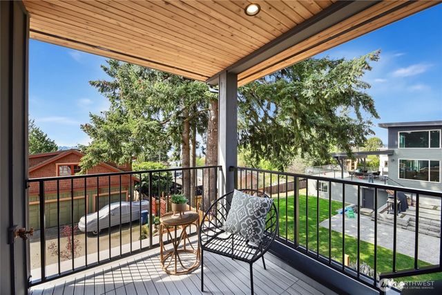 120 15th Avenue, Kirkland, WA 98033