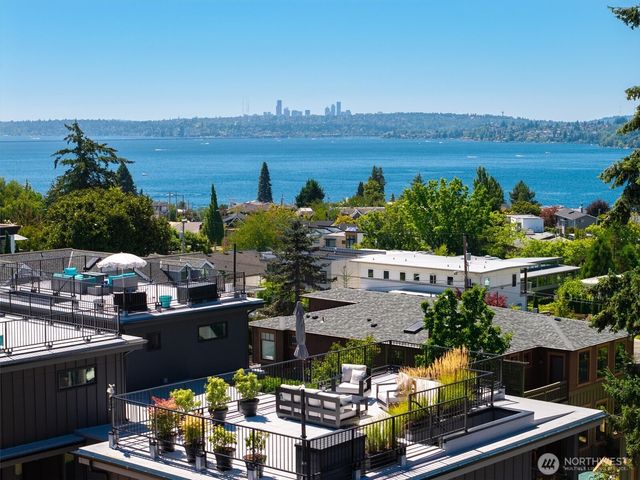 120 15th Avenue, Kirkland, WA 98033