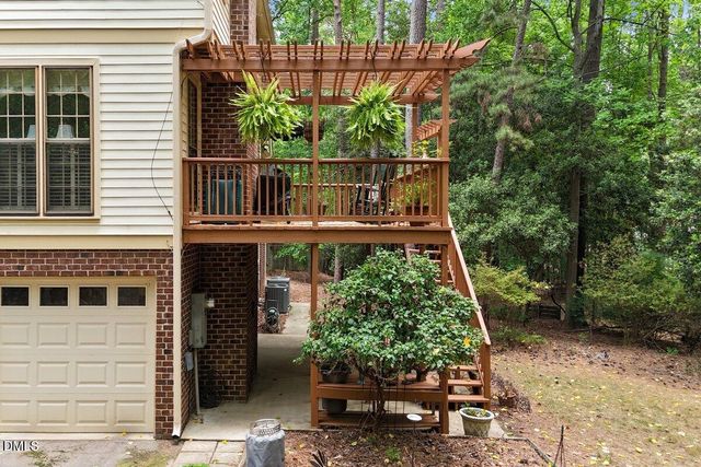1620 Brook Run Drive, Raleigh, NC 27614