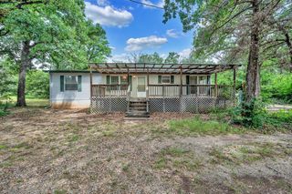 380 Oakgrove Circle, Elm Mott, TX 76640