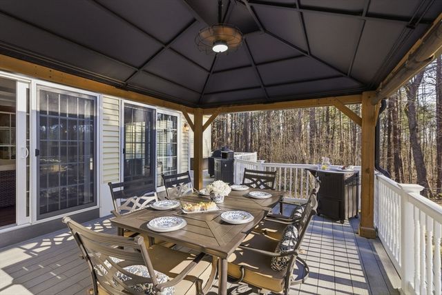 14 Salisbury Street, Grafton, MA 01519