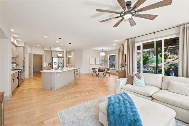 2861 Osborne Rd, Cameron Park, CA 95682