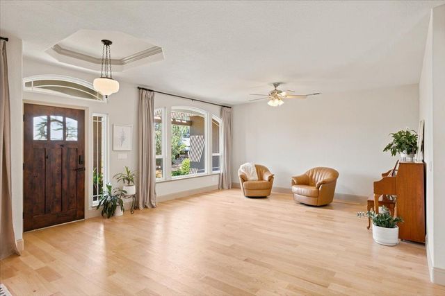 2861 Osborne Rd, Cameron Park, CA 95682