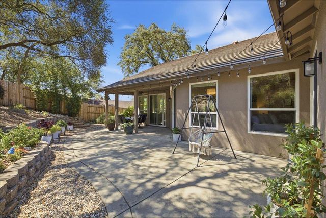 2861 Osborne Rd, Cameron Park, CA 95682