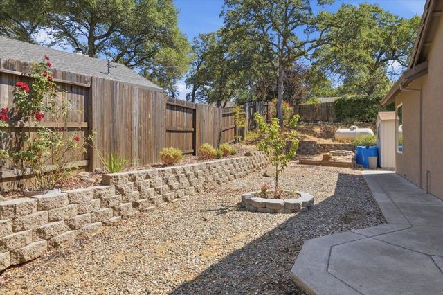 2861 Osborne Rd, Cameron Park, CA 95682