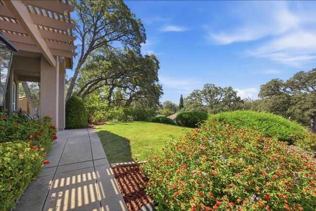 2861 Osborne Rd, Cameron Park, CA 95682