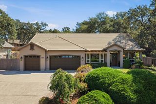 2861 Osborne Rd, Cameron Park, CA 95682