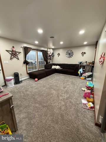 679 BALTHASER RD, Lenhartsville, PA 19534