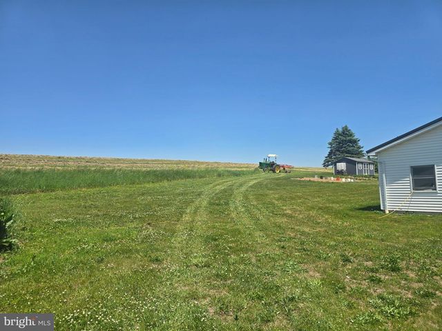 679 BALTHASER RD, Lenhartsville, PA 19534