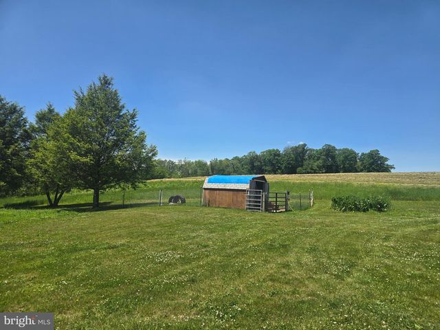 679 BALTHASER RD, Lenhartsville, PA 19534