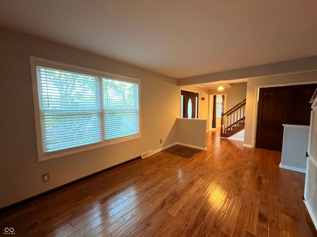 7056 Eagle Road, Indianapolis, IN 46278