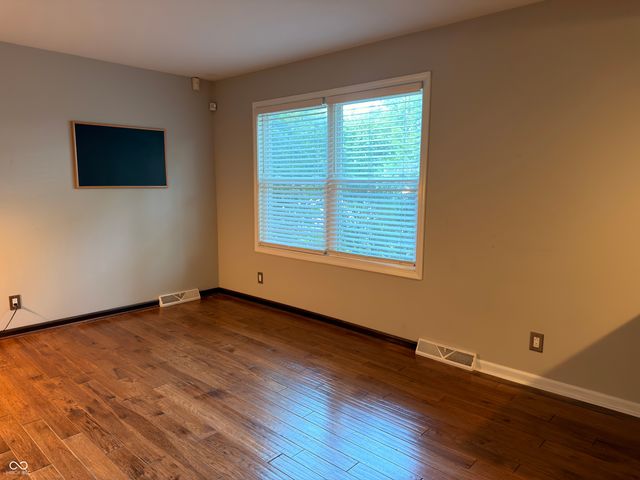 7056 Eagle Road, Indianapolis, IN 46278