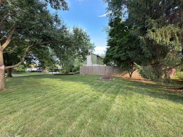 7056 Eagle Road, Indianapolis, IN 46278