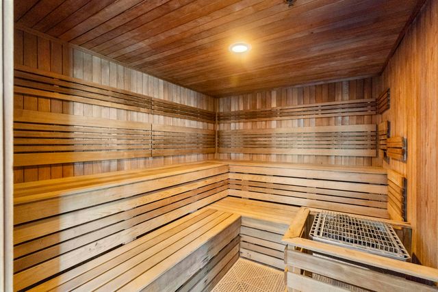 1800 N Bayshore Drive 3802, Miami, FL 33132