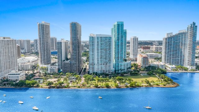1800 N Bayshore Drive 3802, Miami, FL 33132
