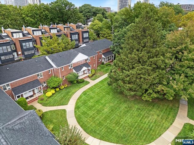 1267 Anderson Avenue 28, Fort Lee, NJ 07024