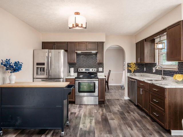 763 Middlebury Way, Powell, OH 43065