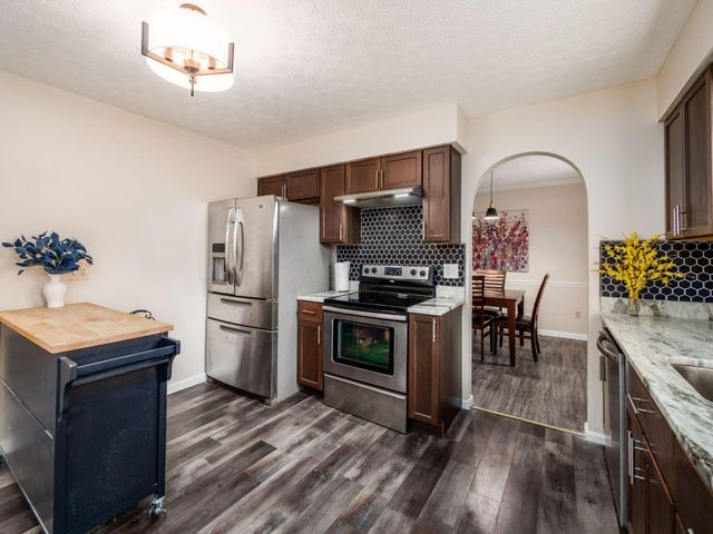 763 Middlebury Way, Powell, OH 43065