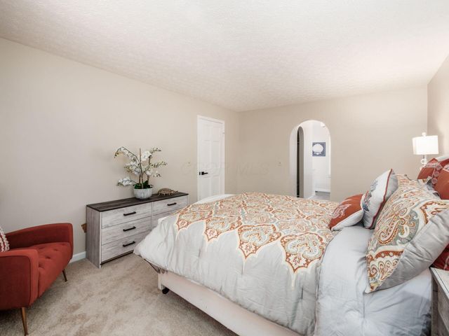 763 Middlebury Way, Powell, OH 43065