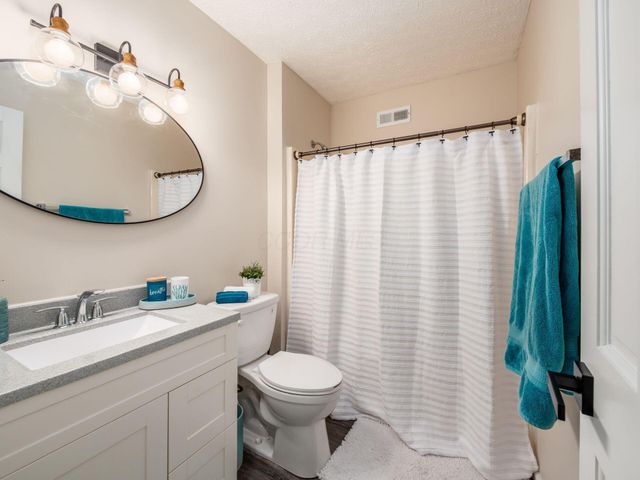 763 Middlebury Way, Powell, OH 43065