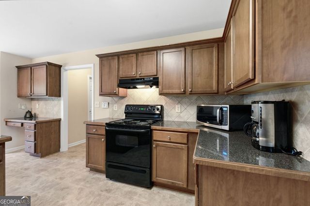 6125 Mulberry Park Drive, Braselton, GA 30517