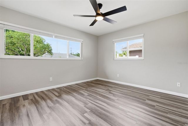 2465 BRENTWOOD DRIVE, Clearwater, FL 33764