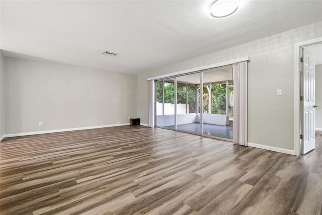 2465 BRENTWOOD DRIVE, Clearwater, FL 33764
