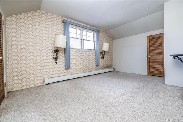 560 Stowe Avenue, North Baldwin, NY 11510