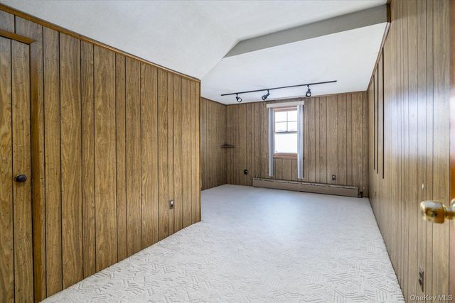 560 Stowe Avenue, North Baldwin, NY 11510