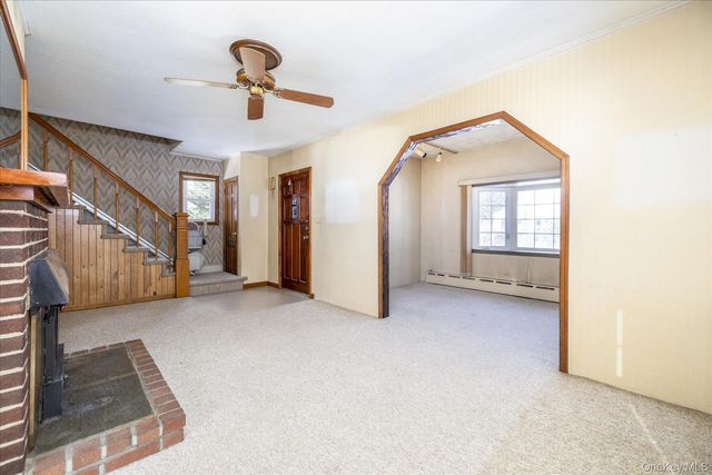 560 Stowe Avenue, North Baldwin, NY 11510