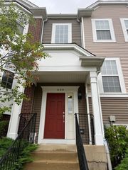 608 CANNON BALL Drive, Grayslake, IL 60030