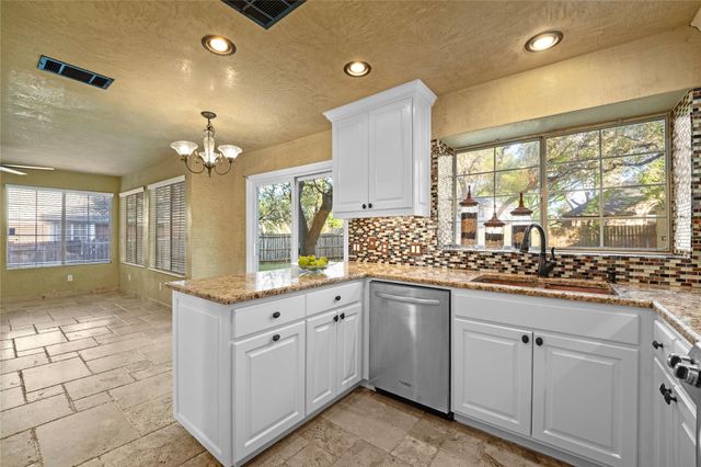 11021 Whiskey River DR, Austin, TX 78748