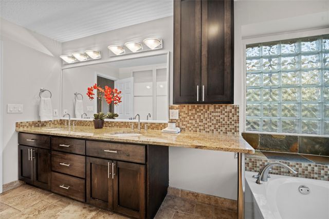 11021 Whiskey River DR, Austin, TX 78748